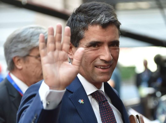 Vicepresidente de Uruguay presenta su renuncia